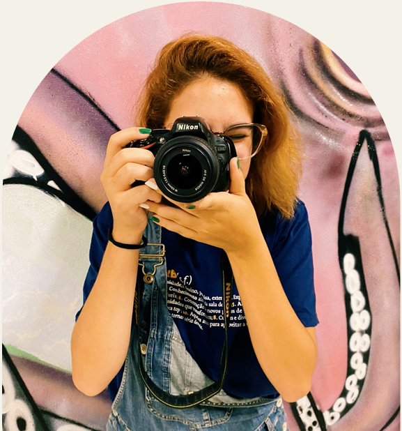 Designer com câmera